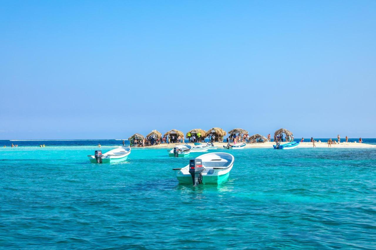 Paradise Island Beach Resort Punta Rucia Exteriér fotografie