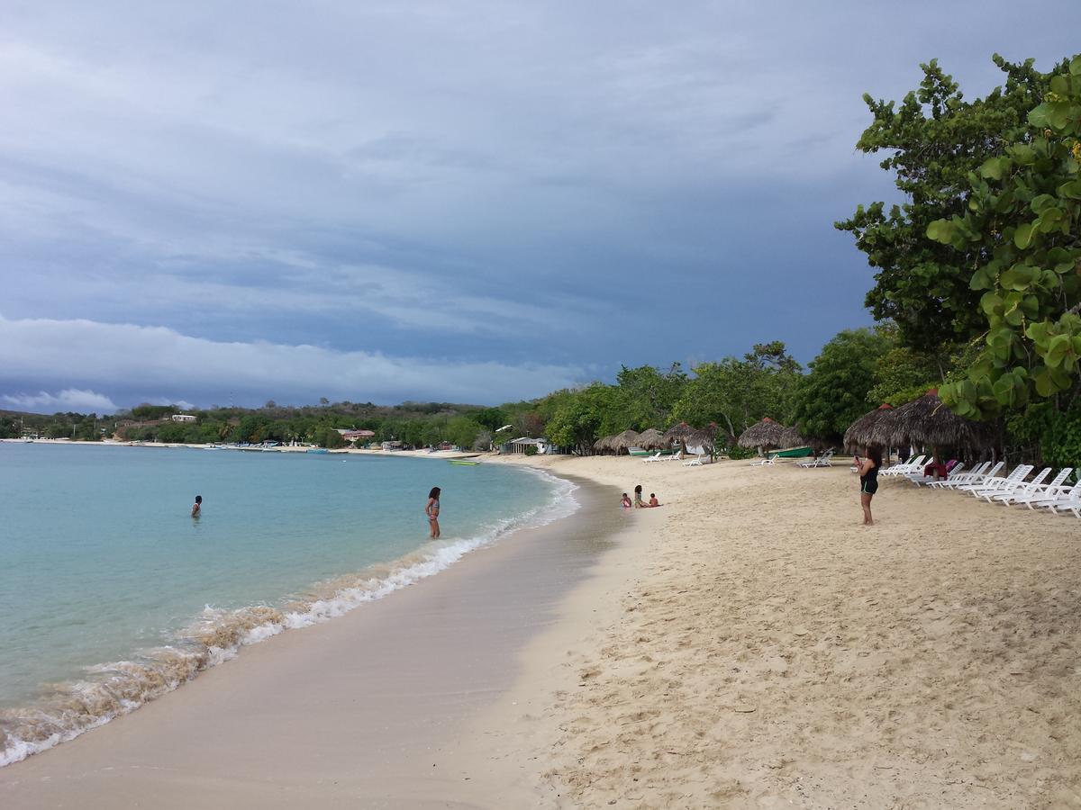Paradise Island Beach Resort Punta Rucia Exteriér fotografie